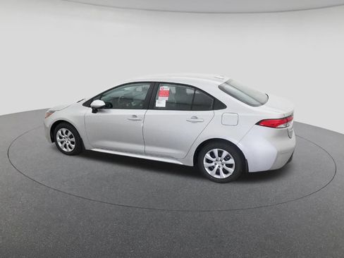 New 2026 Toyota Corolla LE image 4