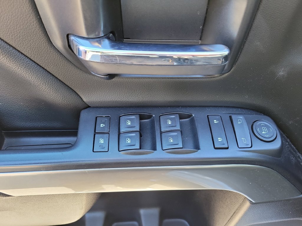 Used 2019 Chevrolet Silverado 1500 LT AWD/4WD image 24