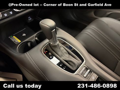 Used 2024 Honda HR-V EX-L image 25