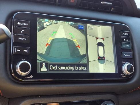 Used 2023 Nissan Kicks SR FWD image 6