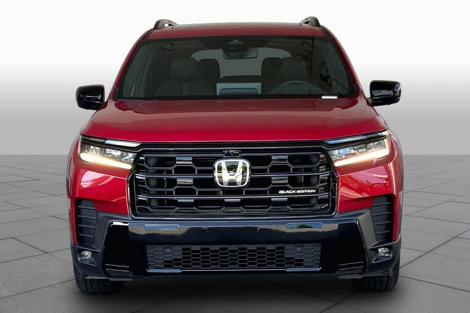 New 2026 Honda Pilot Black Edition image 3