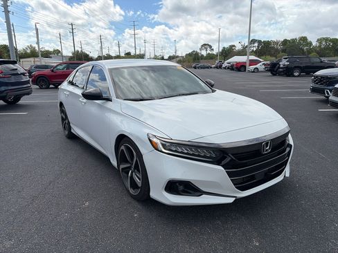 Used 2022 Honda Accord Sport image 1