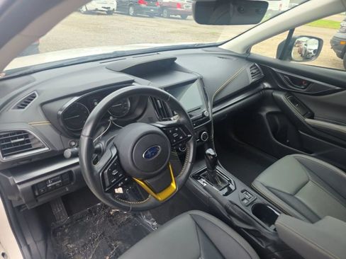 Used 2021 Subaru Crosstrek 2.5i Sport w/ Moonroof Package AWD/4WD image 6