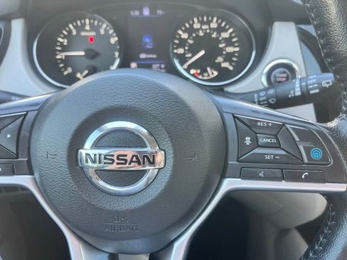 Used 2021 Nissan Rogue Sport SL AWD/4WD image 28