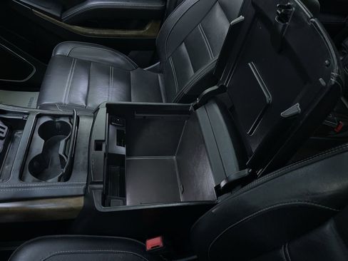 Used 2018 GMC Yukon Denali w/ Denali Ultimate Package image 25