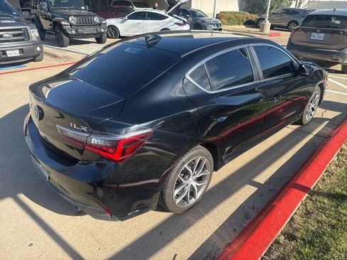 Used 2021 Acura ILX w/ Premium Package image 4