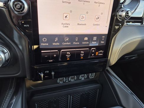 New 2026 RAM 1500 Limited AWD/4WD image 32