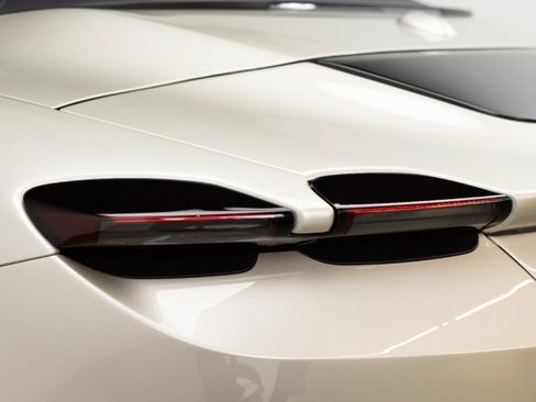 Certified 2024 Ferrari Roma Spider image 45