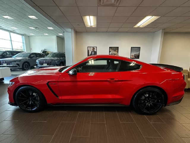 Used 2018 Ford Mustang Shelby GT350 w/ Electronics Package RWD image 8