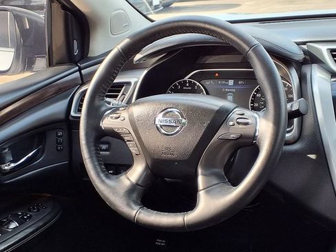 Used 2019 Nissan Murano Platinum w/ Cargo Package FWD image 7