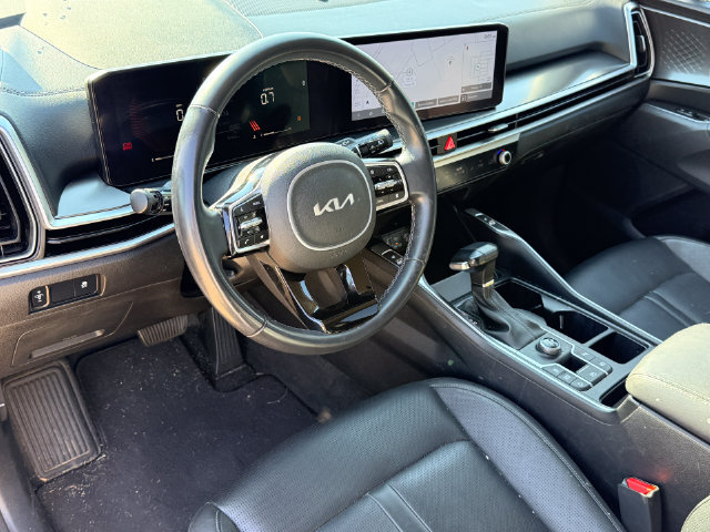 Used 2024 Kia Sorento S FWD image 22