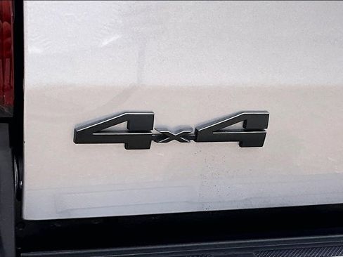 Used 2024 Toyota Tacoma TRD Off-Road AWD/4WD image 21