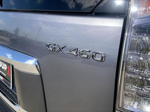 Used 2018 Lexus GX 460 Premium AWD/4WD image 9