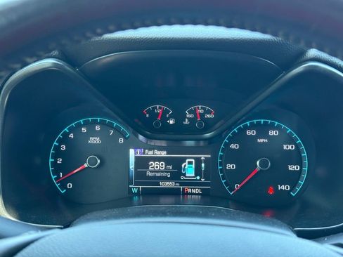 Used 2017 Chevrolet Colorado LT AWD/4WD image 10
