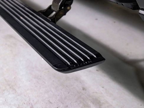 Used 2023 RAM 2500 Limited image 46