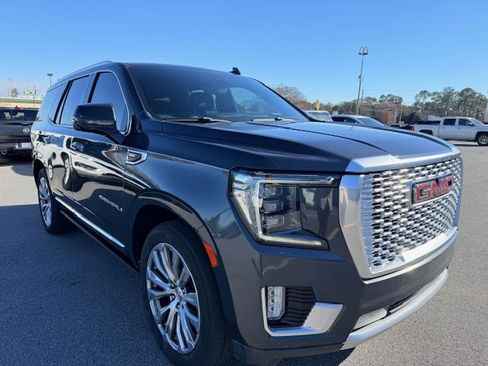 Used 2021 GMC Yukon Denali w/ Denali Ultimate Package RWD image 4