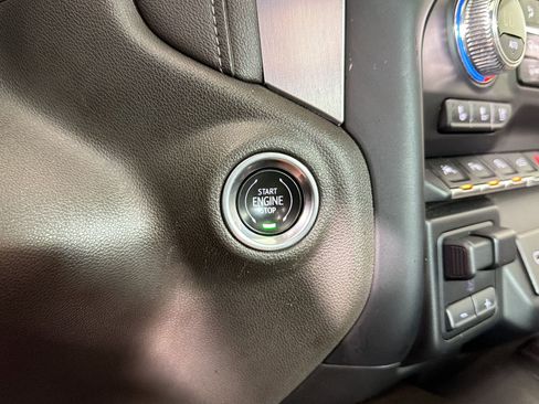 Used 2020 GMC Sierra 1500 SLT w/ SLT Premium Plus Package image 27