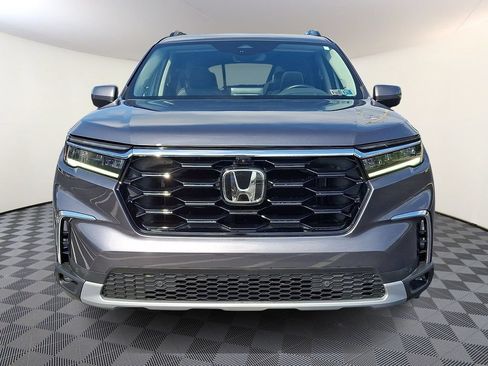 Used 2023 Honda Pilot Elite image 5