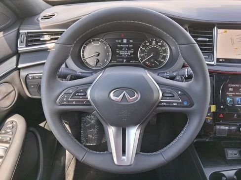 New 2025 INFINITI QX50 Sport image 10