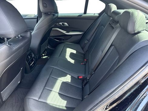 Used 2021 BMW 330i Sedan w/ Premium Package image 10