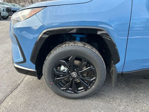 New 2025 Toyota RAV4 XSE image 28