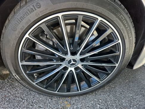 Used 2019 Mercedes-Benz C 300 Sedan image 14