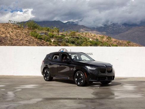 Used 2026 BMW X3 xDrive30i AWD/4WD image 2