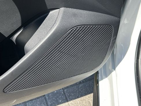 Used 2026 Toyota Corolla SE w/ SE Package image 19