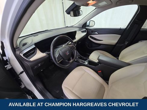 Certified 2024 Buick Encore GX Sport Touring FWD image 13