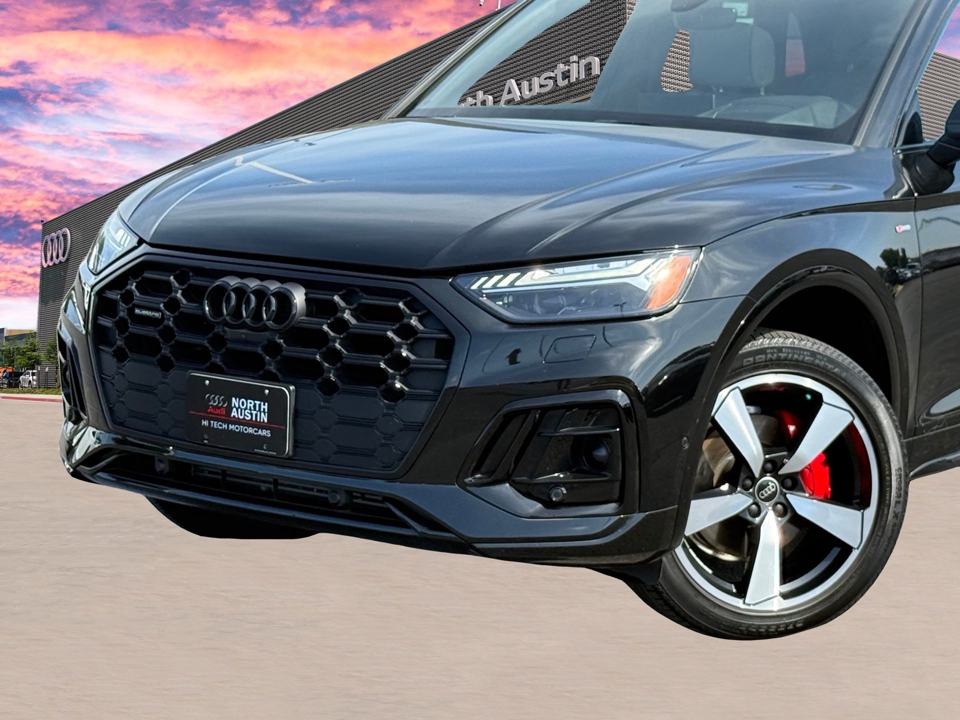 Certified 2024 Audi Q5 2.0T Prestige AWD/4WD image 2