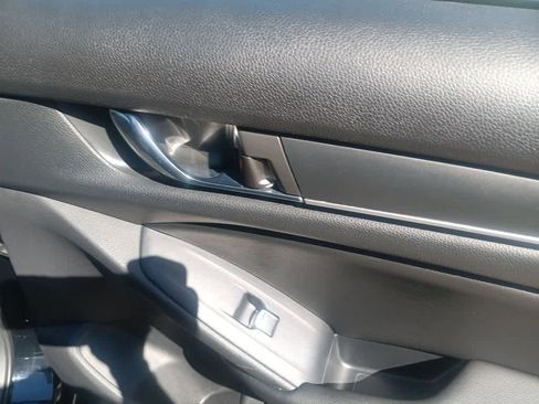 Used 2019 Honda Accord Sport image 21