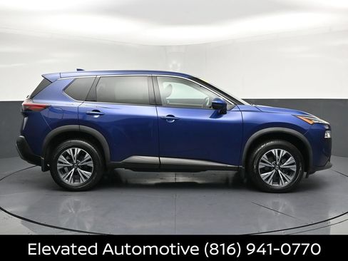 Used 2021 Nissan Rogue SV AWD/4WD image 25