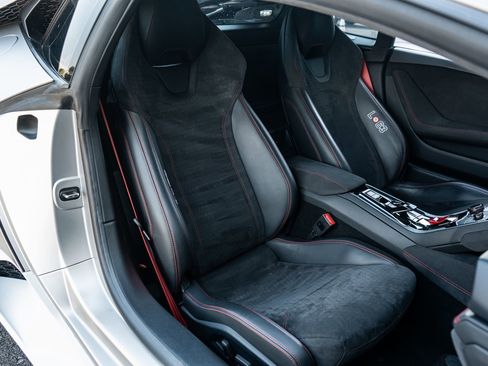 Used 2017 Lamborghini Huracan LP 610-4 Avio image 33