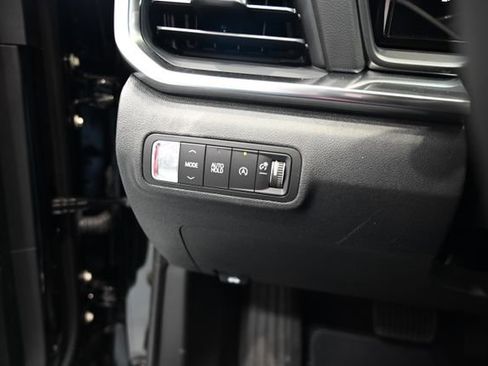 New 2026 GMC Terrain Elevation w/ Elevation Premium Package FWD image 24