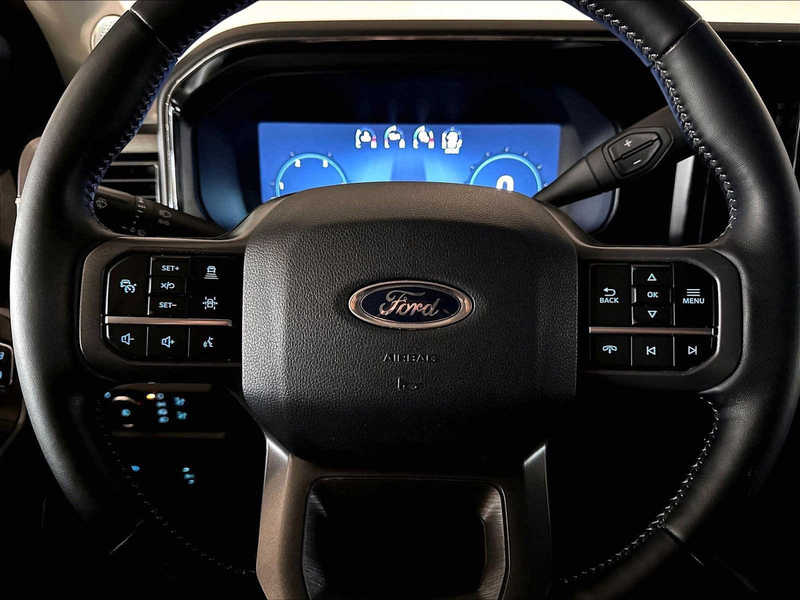 Used 2024 Ford F250 Lariat w/ Lariat Ultimate Package AWD/4WD image 19