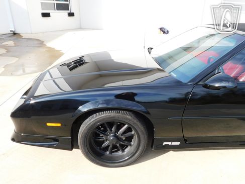 Used 1992 Chevrolet Camaro RS image 11