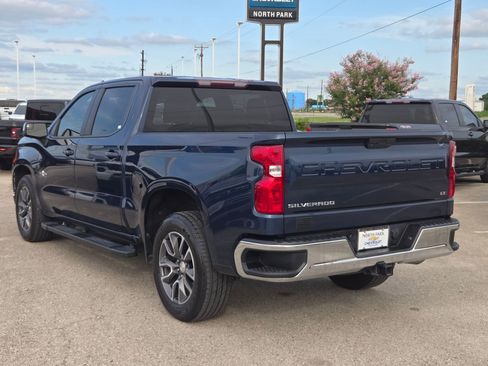 Used 2021 Chevrolet Silverado 1500 LT RWD image 5
