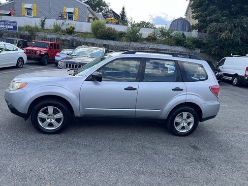 Used 2013 Subaru Forester 2.5X AWD/4WD image 10
