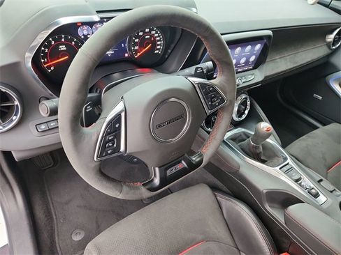 Used 2023 Chevrolet Camaro ZL1 image 10
