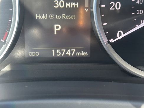 Used 2023 Lexus IS 350 F Sport image 36