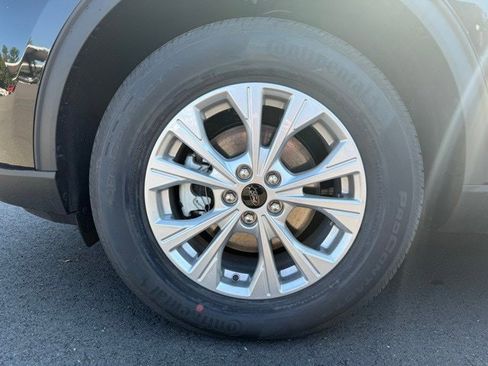 Used 2025 Ford Escape Active w/ Tech Pack #1 AWD/4WD image 9