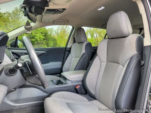 Used 2025 Subaru Outback Premium AWD/4WD image 8