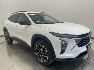 Used 2025 Chevrolet Trax RS w/ Driver Confidence Package video 1