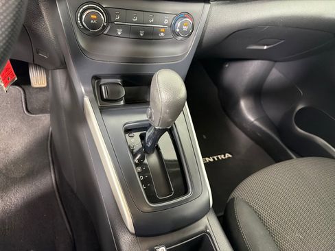 Used 2019 Nissan Sentra S FWD image 16