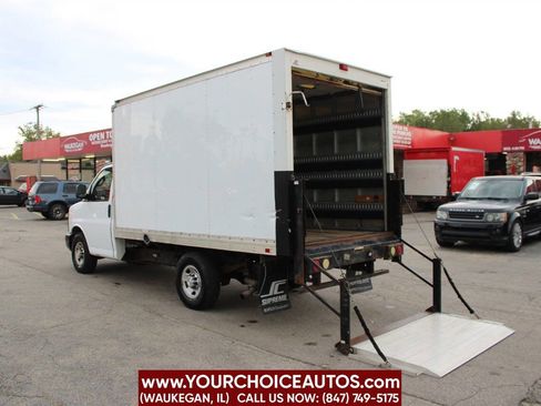Used 2016 Chevrolet Express 3500 image 17