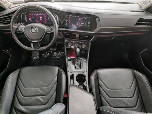 Used 2021 Volkswagen Jetta SEL Premium image 19