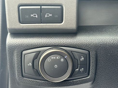 Used 2019 Ford F150 Raptor w/ Equipment Group 802A Luxury image 31