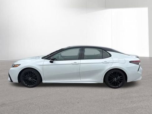 Used 2022 Toyota Camry XSE w/ Protection Package (Q2) (TMS) FWD image 19
