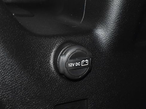 Used 2022 Jeep Wrangler Unlimited Sahara w/ Cold Weather Group image 34