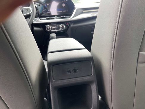 New 2025 Chevrolet Trax ACTIV w/ Driver Confidence Package image 17